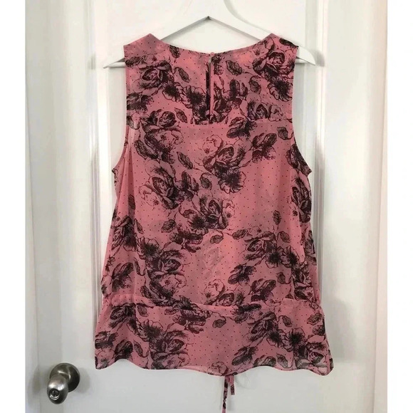 RW&CO Sheer Sleeveless Floral Blouse - Picture 3 of 7